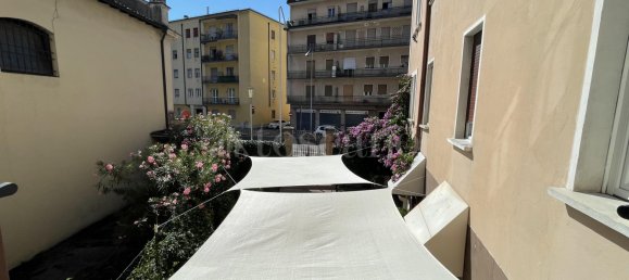 14 rooms Building in Brescia, Italy No. 373101 20