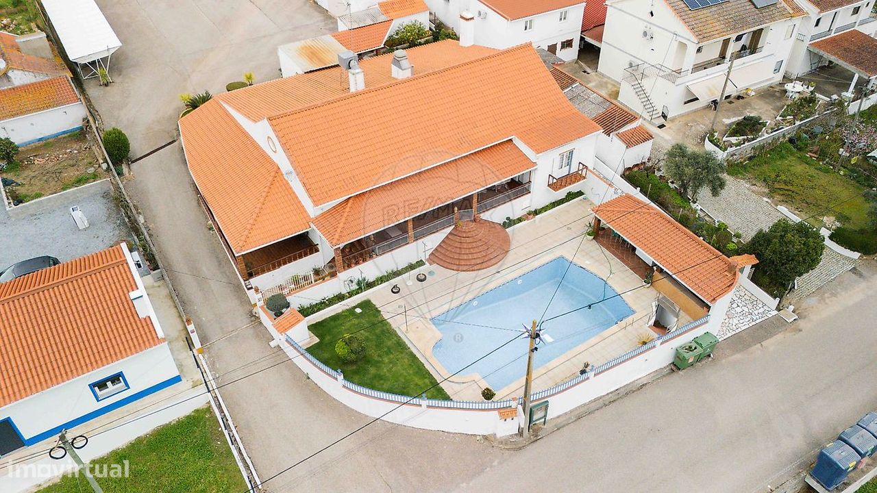 9 bedrooms House in Montemor o Novo, Portugal No. 107776