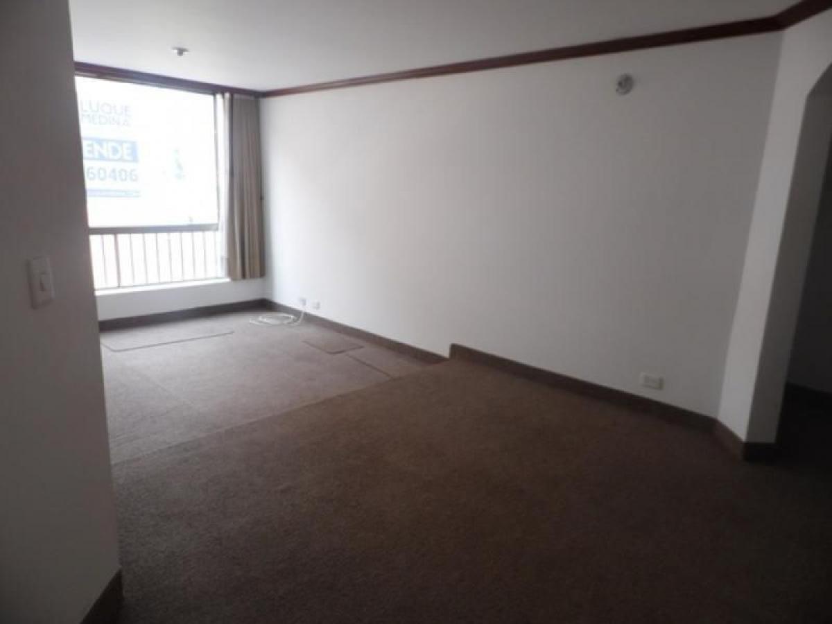 3 bedrooms House in Bogota, Colombia No. 13330