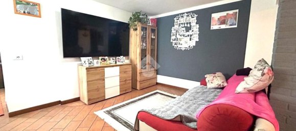 5 rooms House in Pavullo nel Frignano, Italy No. 24025 6