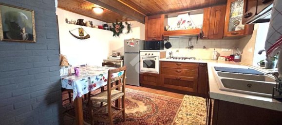 5 rooms House in Pavullo nel Frignano, Italy No. 24025 7