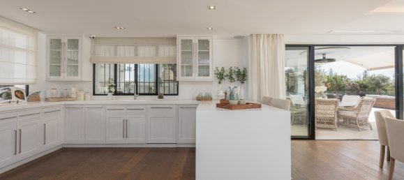 Villa de 7 dormitorios en Marbella, Spain No. 91807 19