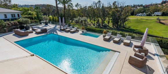 Villa de 7 dormitorios en Marbella, Spain No. 91807 47