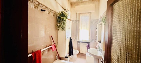 4 bedrooms Villa in San Benedetto del Tronto, Italy No. 232934 10