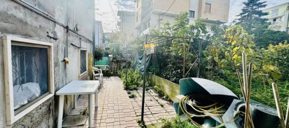 4 bedrooms Villa in San Benedetto del Tronto, Italy No. 232934 12