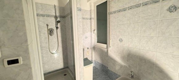 2 Schlafzimmer Wohnung in Genoa, Italy, Nr. 329883 22