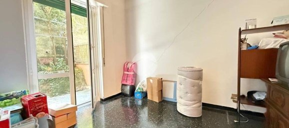 2 Schlafzimmer Wohnung in Genoa, Italy, Nr. 329883 16