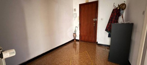 2 Schlafzimmer Wohnung in Genoa, Italy, Nr. 329883 12