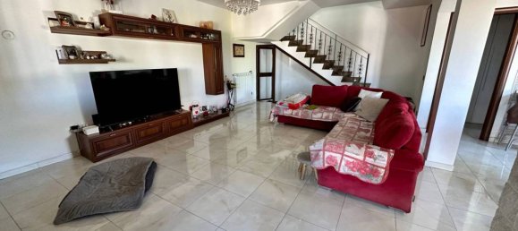 2 bedrooms House in Ragusa, Italy No. 221619 6