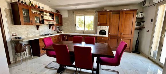 2 bedrooms House in Ragusa, Italy No. 221619 9