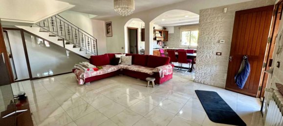 2 bedrooms House in Ragusa, Italy No. 221619 7