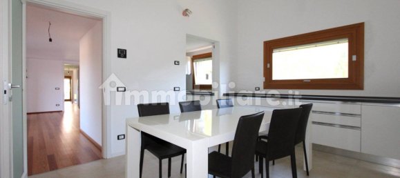 4 غرف نوم فيلا في Rovetta, Italy رقم 174405 9