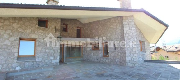 4 غرف نوم فيلا في Rovetta, Italy رقم 174405 16