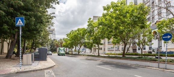 2 Schlafzimmer Wohnung in Oeiras, Portugal, Nr. 200910 42