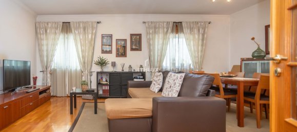 2 Schlafzimmer Wohnung in Oeiras, Portugal, Nr. 200910 2