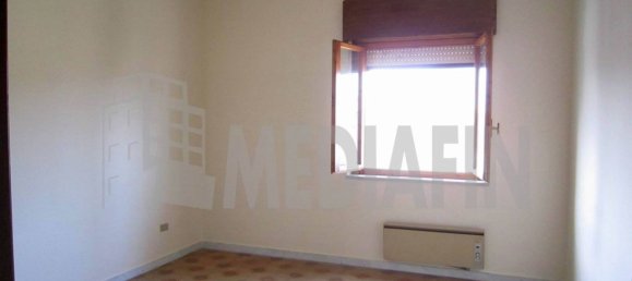 3 Schlafzimmer Wohnung in Corigliano Rossano, Italy, Nr. 172868 10