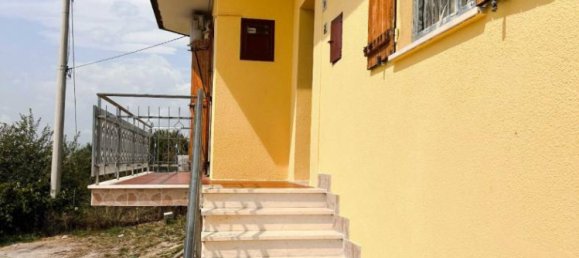 3 bedrooms Villa in Tortoreto, Italy No. 345330 9