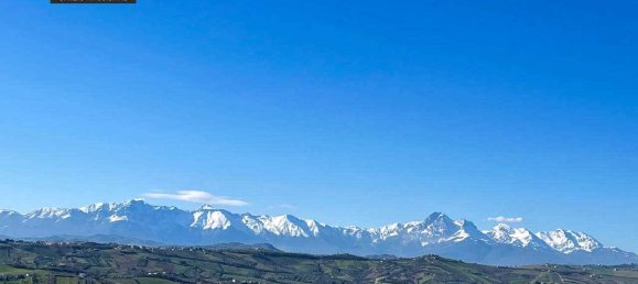 3 bedrooms Villa in Tortoreto, Italy No. 345330 12