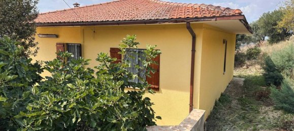 3 bedrooms Villa in Tortoreto, Italy No. 345330 7