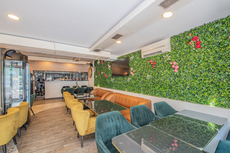 Gewerbliche Immobilie in Bonneuil-sur-Marne, France 215m², Nr. 344791