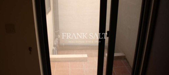 2 chambres Appartement à Mgarr, Malta No. 2139 15