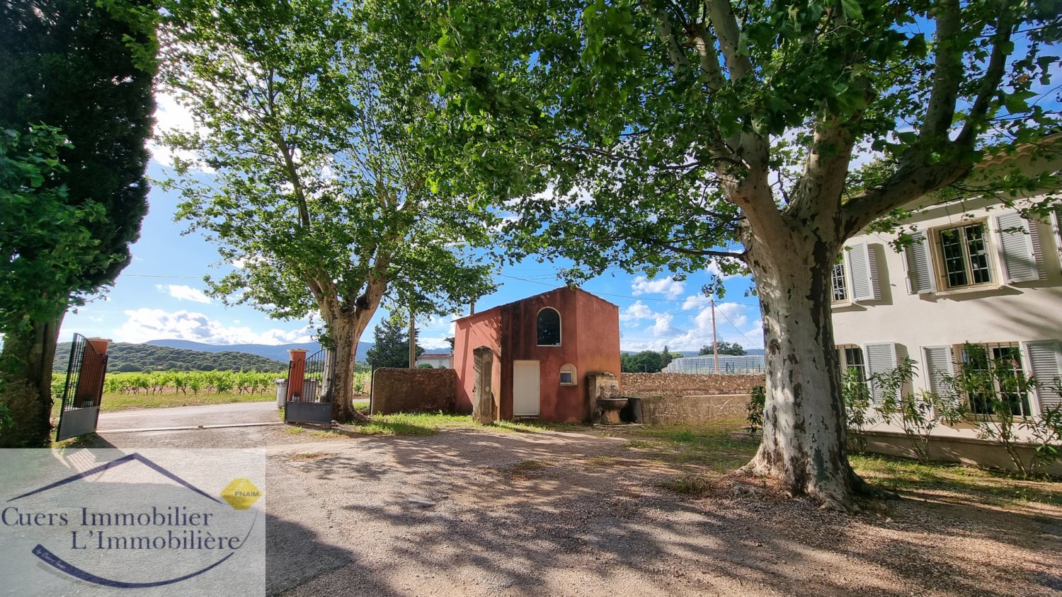 Imóvel comercial em Pierrefeu-du-Var, France 476 m² N.º 306817