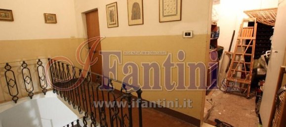 15 rooms House in Calderara di Reno, Italy No. 25175 25