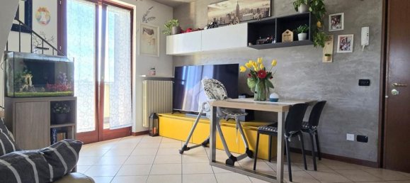 3 bedrooms Duplex in Castel d'Azzano, Italy No. 369999 6