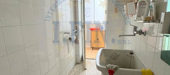 Квартира с 4 комнатами в Катания, Италия № 296628 16