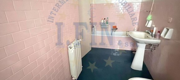 Квартира с 4 комнатами в Катания, Италия № 296628 15