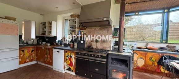 5 bedrooms House in Sainte-Mesme, France No. 194236 4