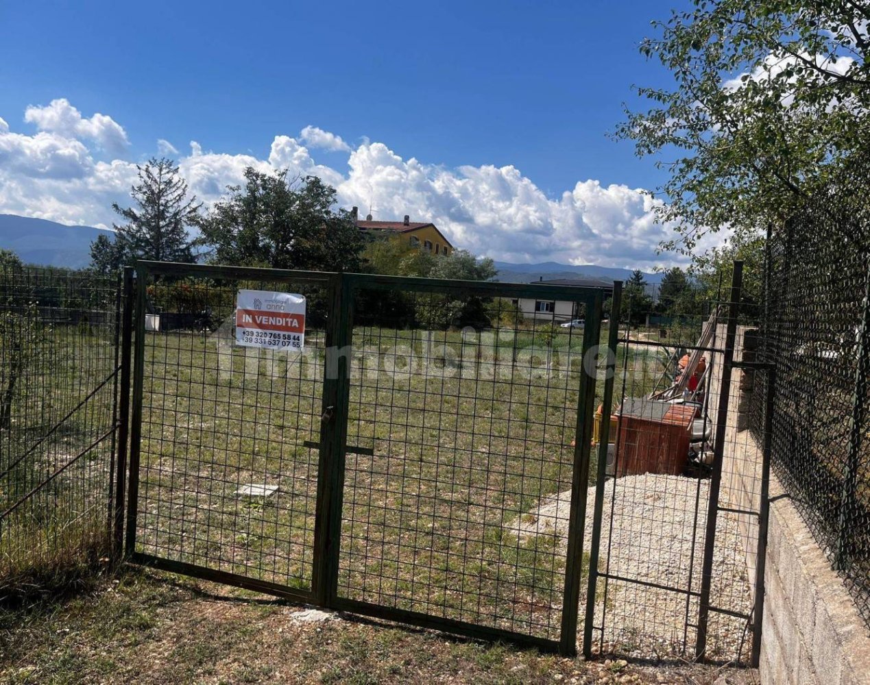 500m² Land in Avezzano, Italy No. 343557