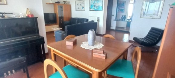 4 غرف نوم شقة في Taranto, Italy رقم 325607 4