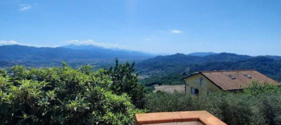 Apartamento de 3 dormitorios en Follo, Italy No. 287140 10