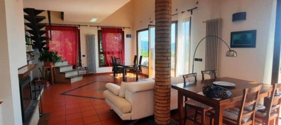 Apartamento de 3 dormitorios en Follo, Italy No. 287140 11