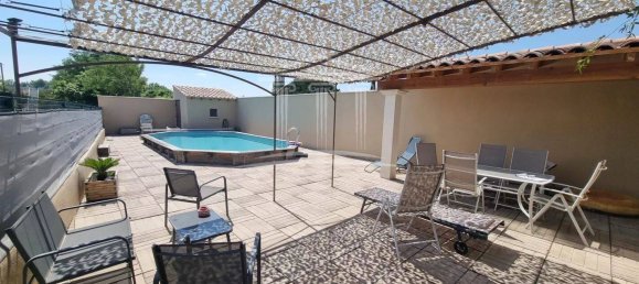 3 bedrooms Villa in Althen-des-Paluds, France No. 281039 2