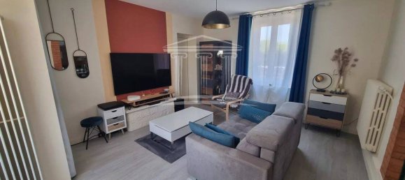 3 bedrooms Villa in Althen-des-Paluds, France No. 281039 3