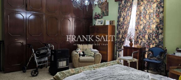 3 bedrooms Maisonette in Fgura, Malta No. 2076 32