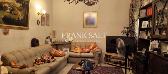 3 bedrooms Maisonette in Fgura, Malta No. 2076 3