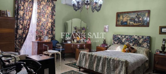 3 bedrooms Maisonette in Fgura, Malta No. 2076 31