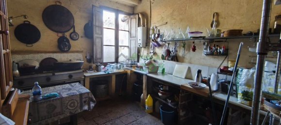 5 bedrooms House in Terrassa, Spain No. 134770 10