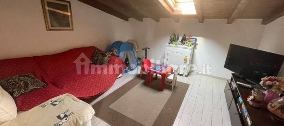 2 bedrooms House in Carrara, Italy No. 45480 5