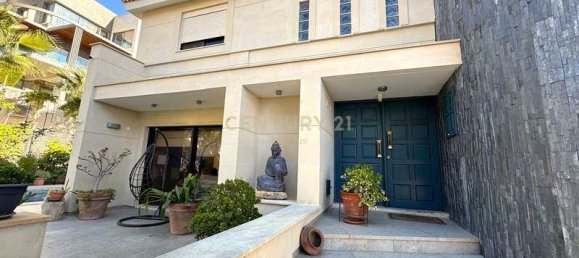 Villa de 4 dormitorios en Agios Tychonas, Cyprus No. 18958 5