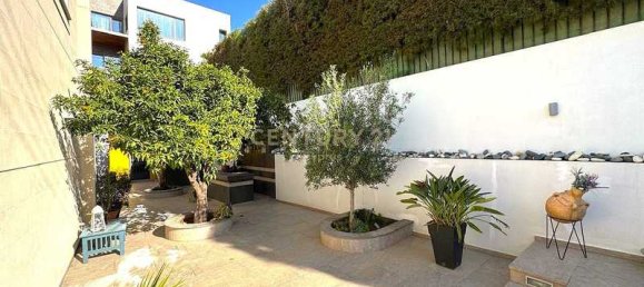 Villa de 4 dormitorios en Agios Tychonas, Cyprus No. 18958 7