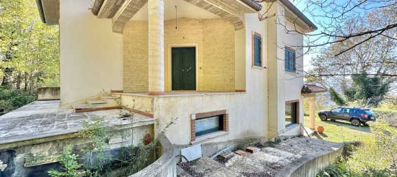 7 rooms Villa in Oratino, Italy No. 65820 11