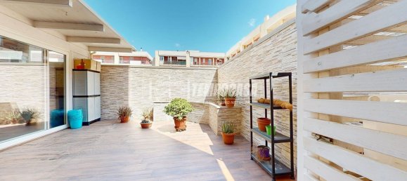 4 Schlafzimmer Wohnung in Conversano, Italy, Nr. 331333 22