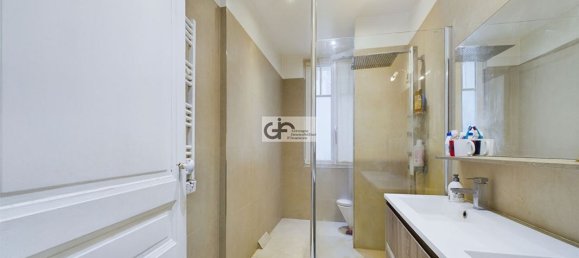3 bedrooms Apartment in Paris, France No. 167580 7