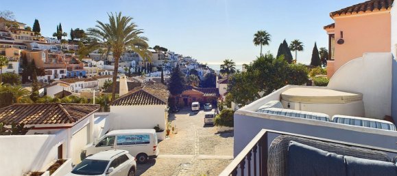 3 bedrooms House in La Quinta, Spain No. 149134 16