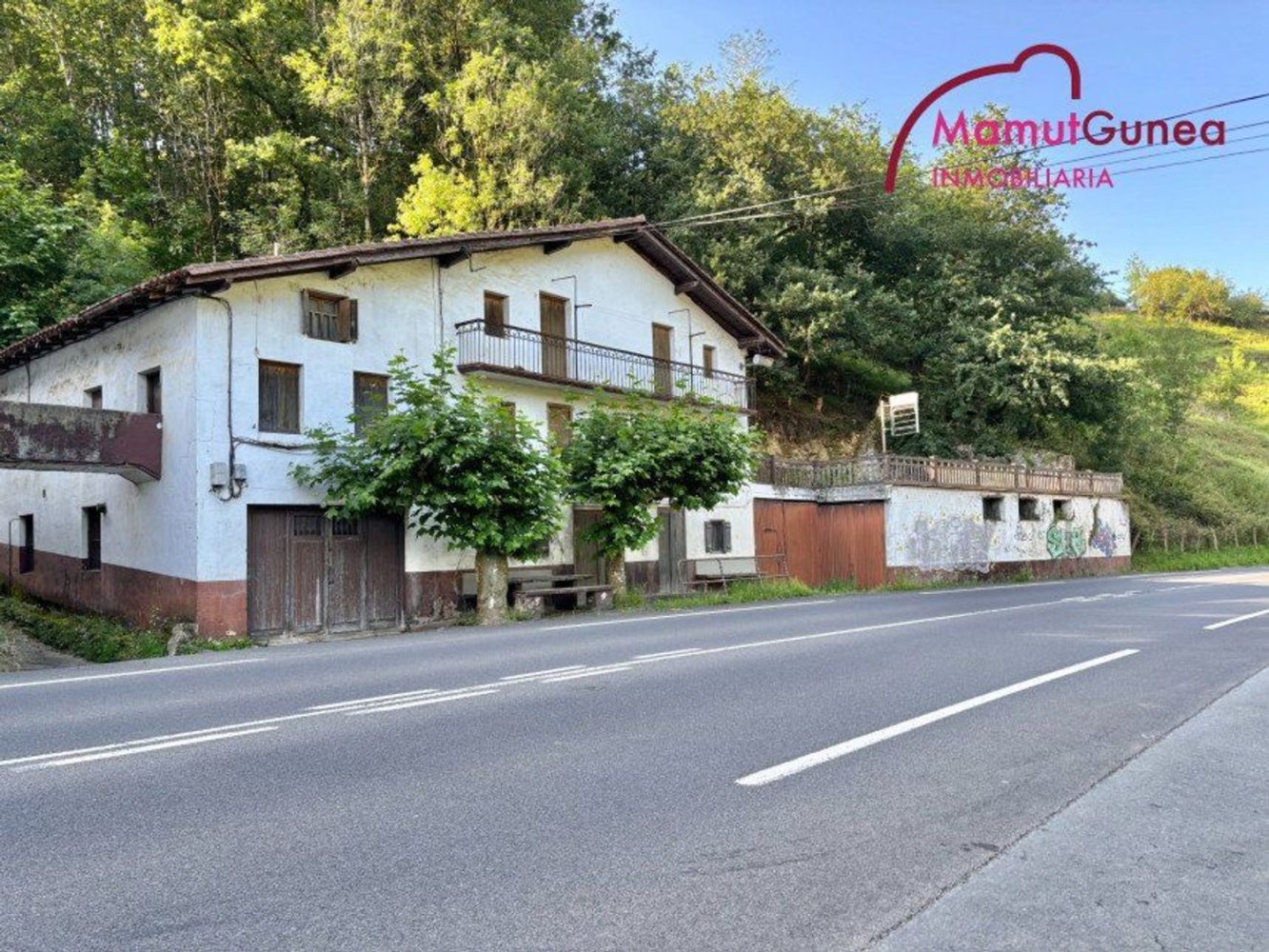 Casa de 5 dormitorios en Comunidad Autónoma Vasca, Spain No. 157035