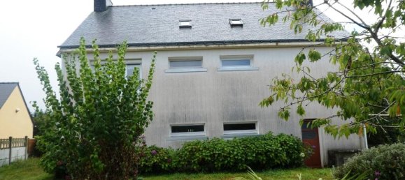 4 bedrooms House in Le Croisty, France No. 323888 16